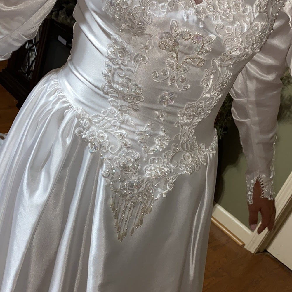 Bridal Originals vintage wedding gown - Picture 4 of 11